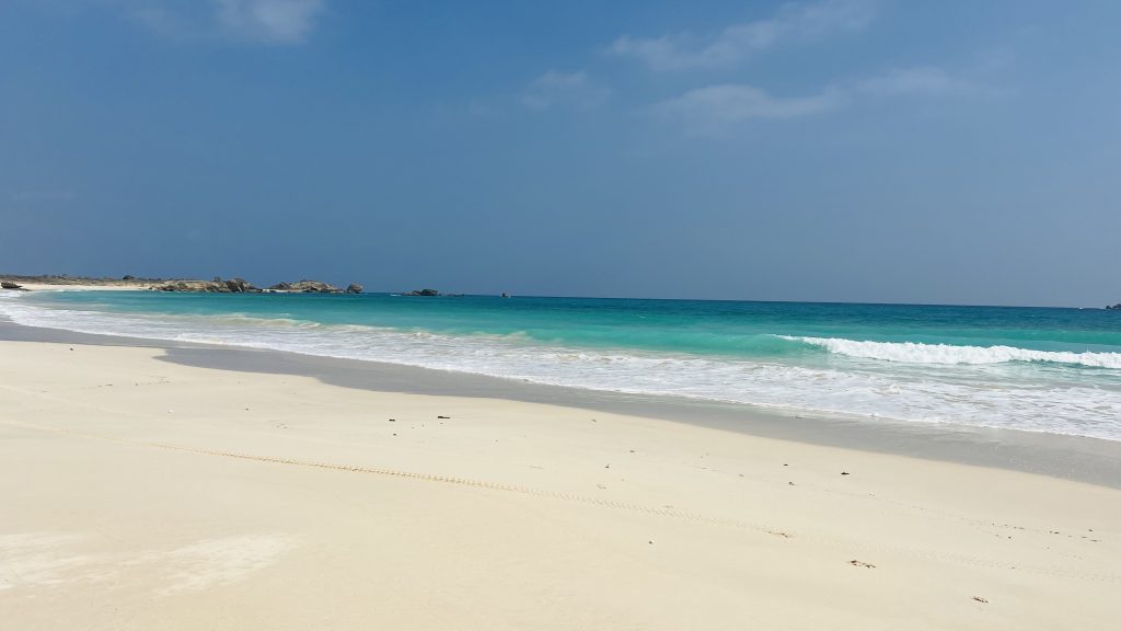 Fazayah Beach