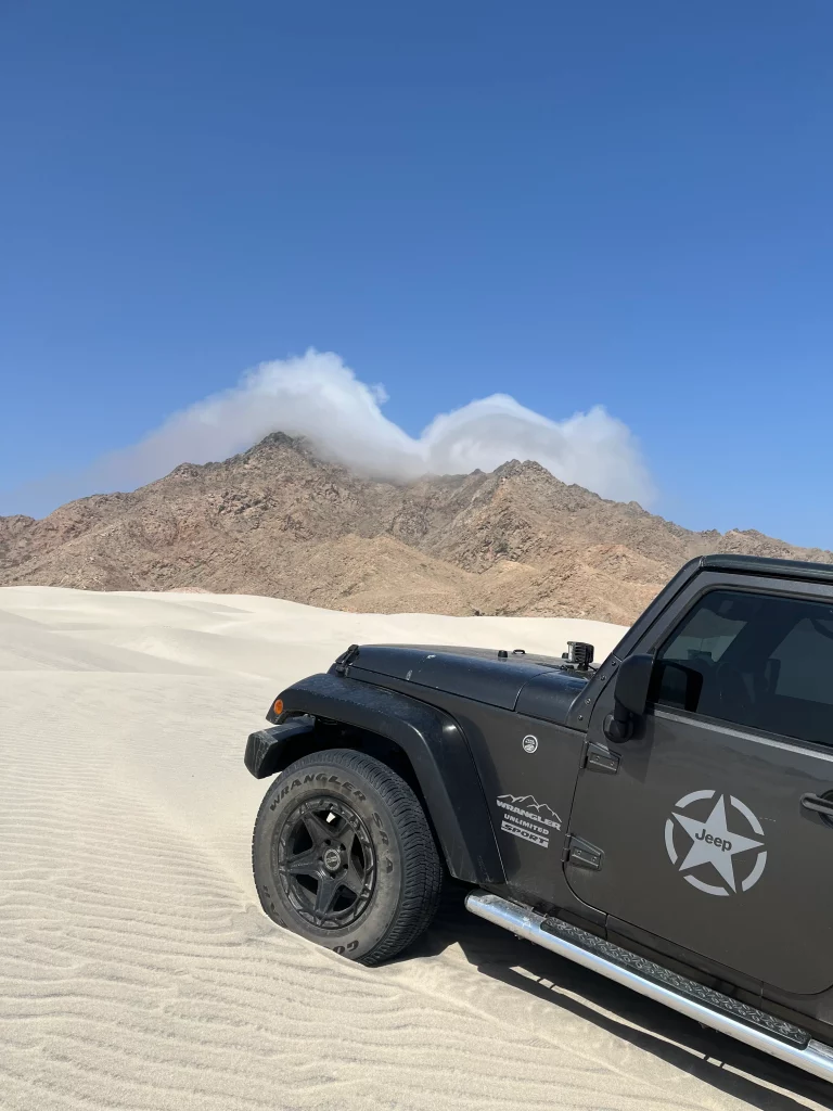 جبل فوشي في كثبان السكر